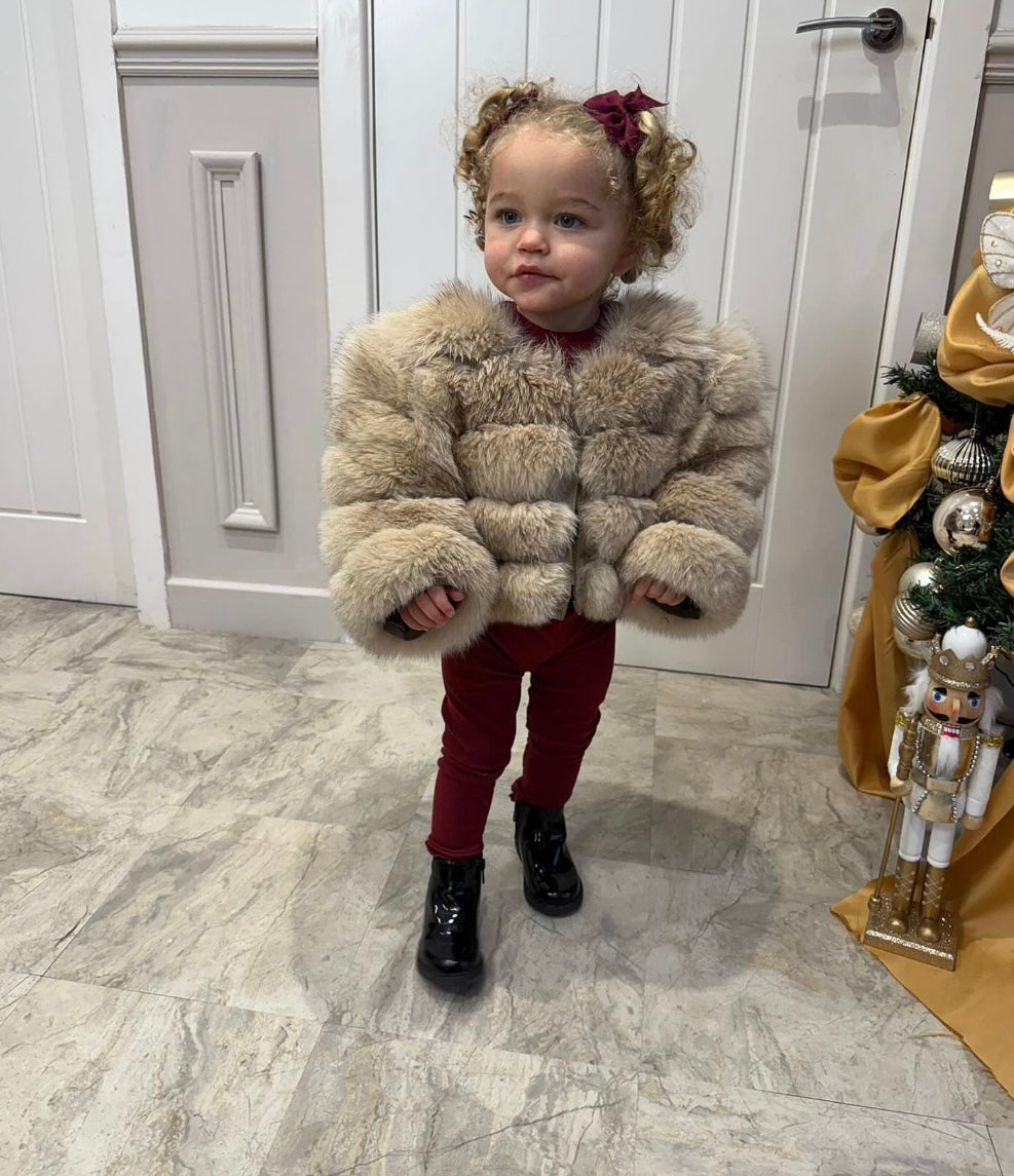 Kids fox fur coats (neutral collection)