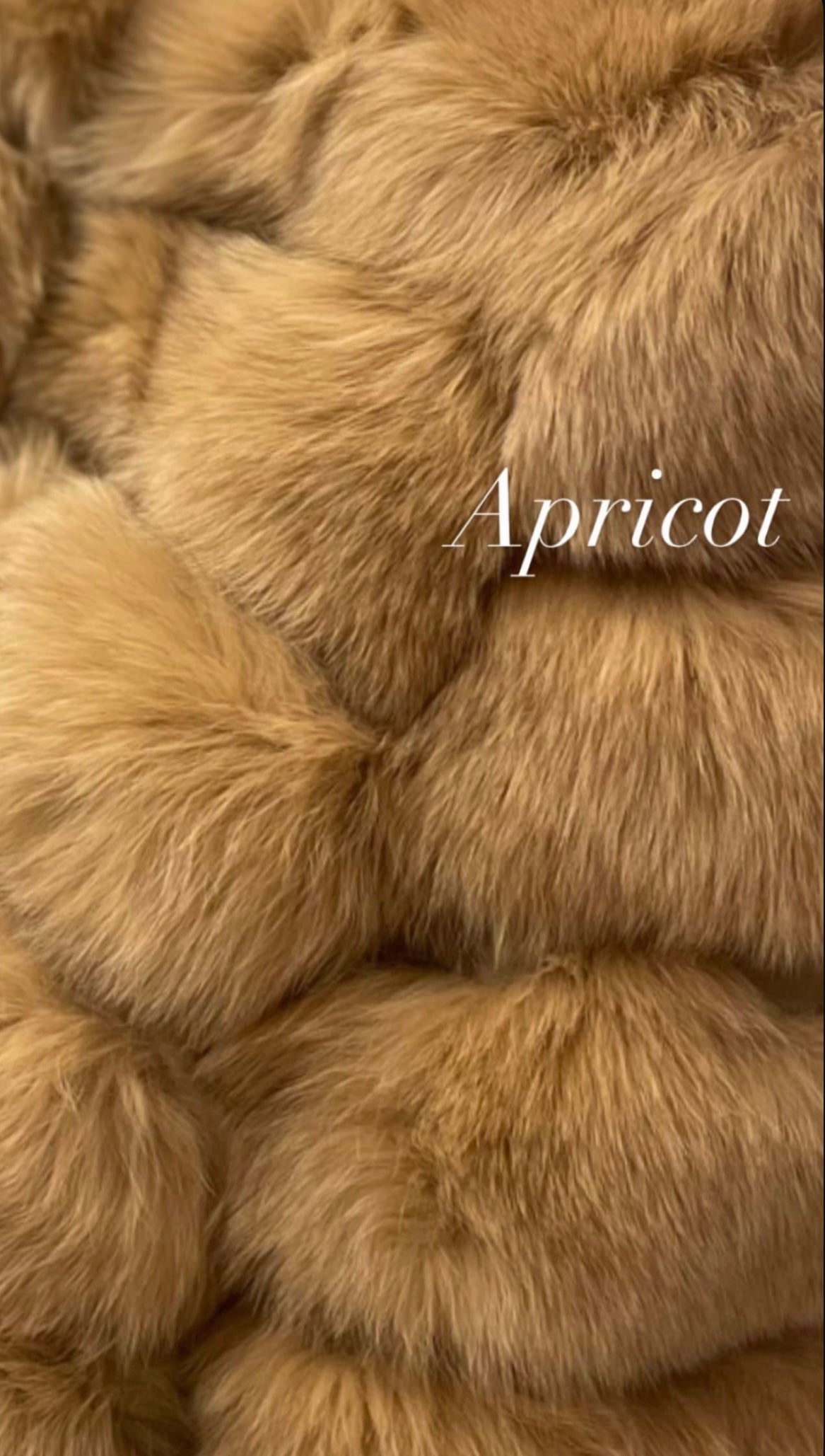 Cropped straight row real fox fur coat ( neutral colours )